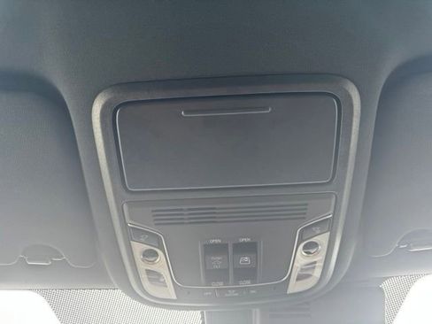 Used 2022 Honda Ridgeline Black Edition image 31
