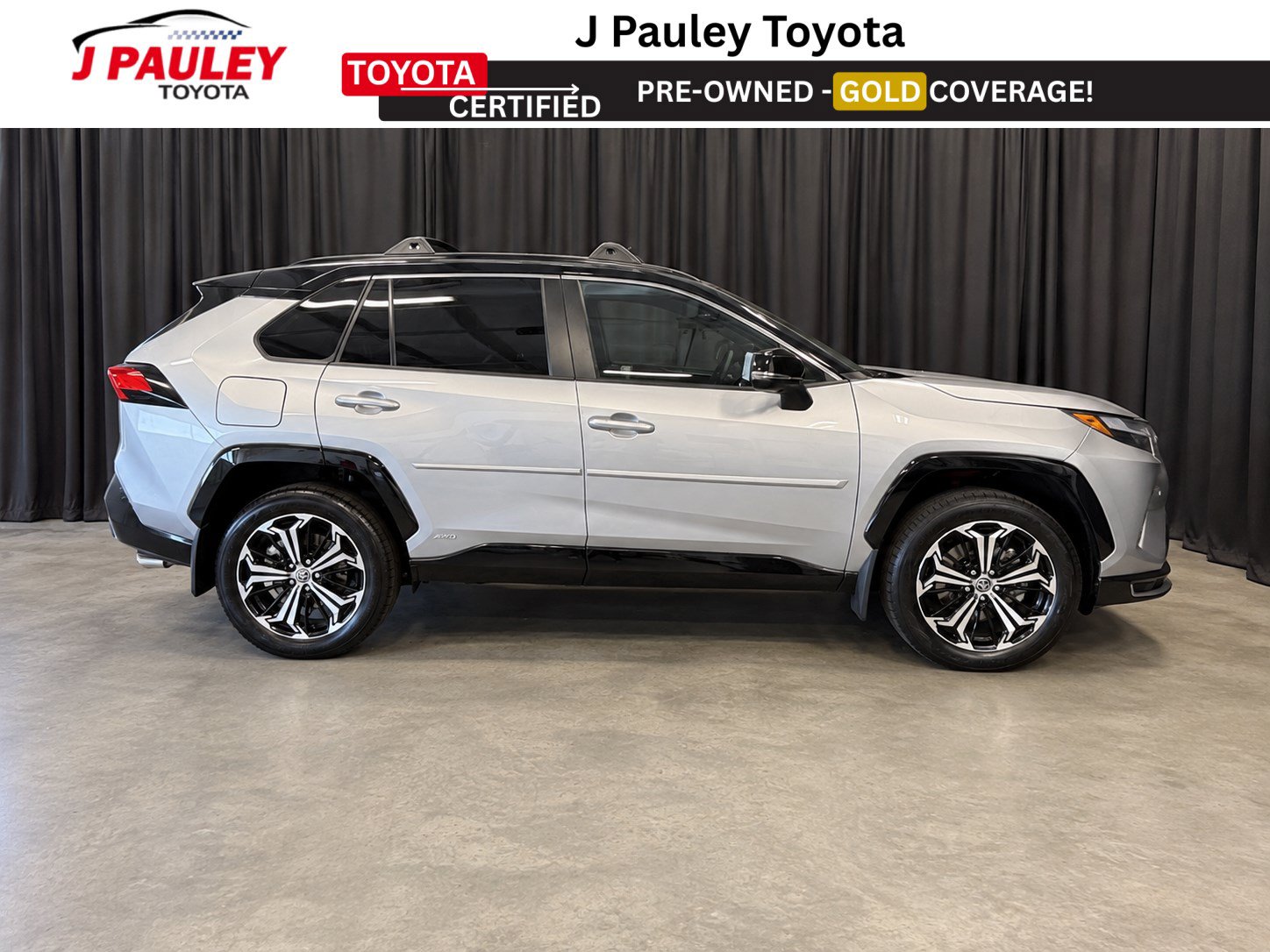 Certified 2025 Toyota RAV4 XSE w/ Premium Package AWD/4WD image 4