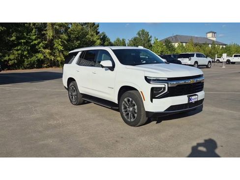 New 2026 Chevrolet Tahoe LS image 2