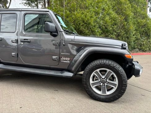 Used 2021 Jeep Wrangler Unlimited Sahara w/ Uconnect 4C Nav & Sound Group image 2