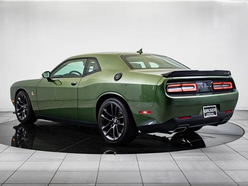 Used 2022 Dodge Challenger R/T Scat Pack image 11