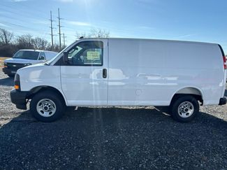 New 2025 GMC Savana 2500 Work Van w/ Driver Convenience Package video 2