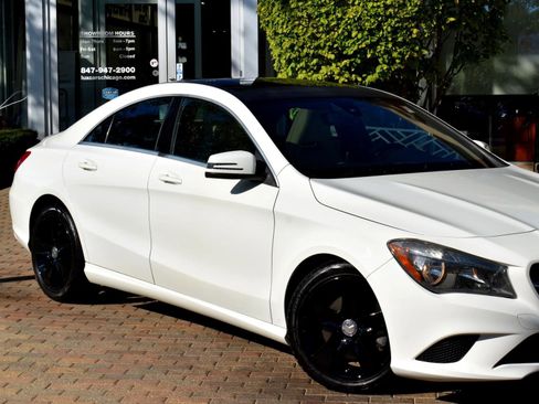 Used 2015 Mercedes-Benz CLA 250 image 3