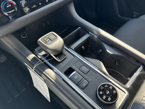 New 2026 Nissan Pathfinder SV AWD/4WD image 25