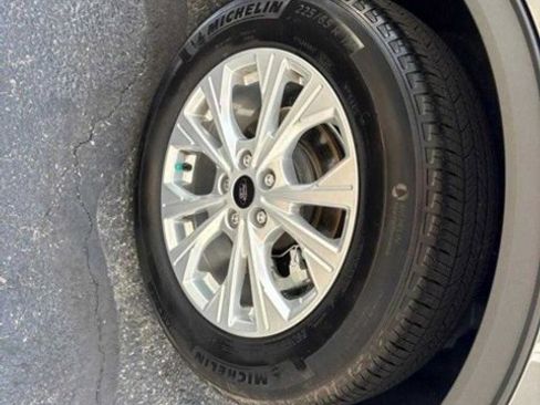 Used 2024 Ford Escape Active image 13