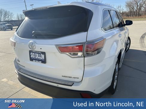 Used 2015 Toyota Highlander Limited Platinum image 7