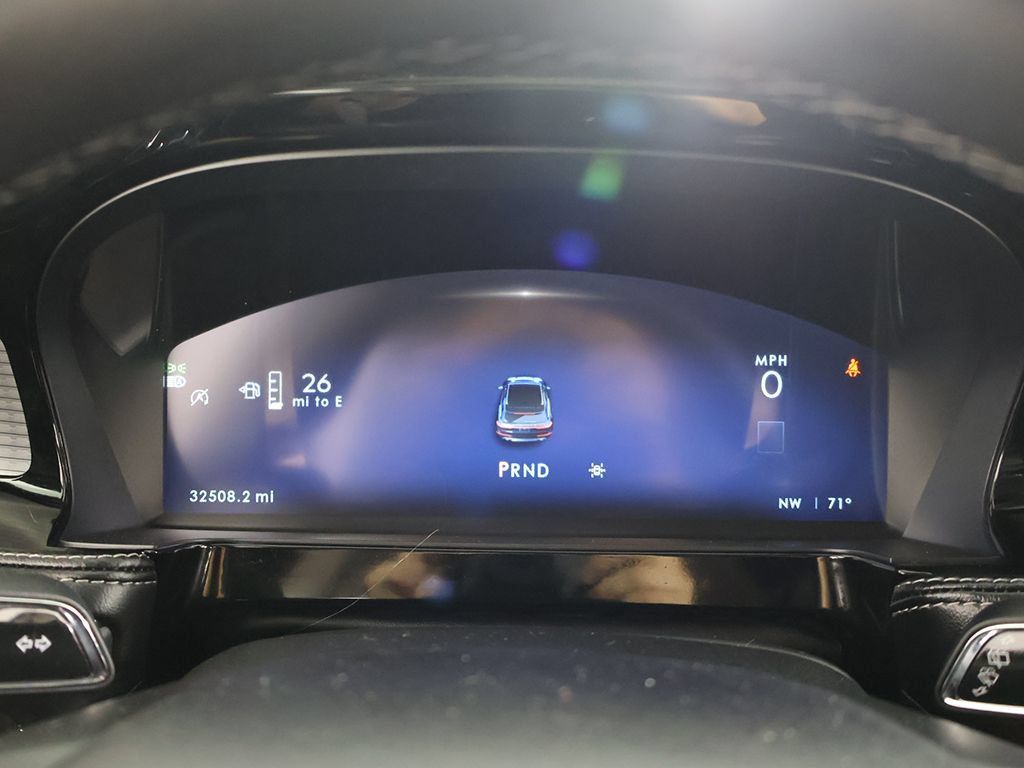 Used 2024 Lincoln Corsair AWD image 42