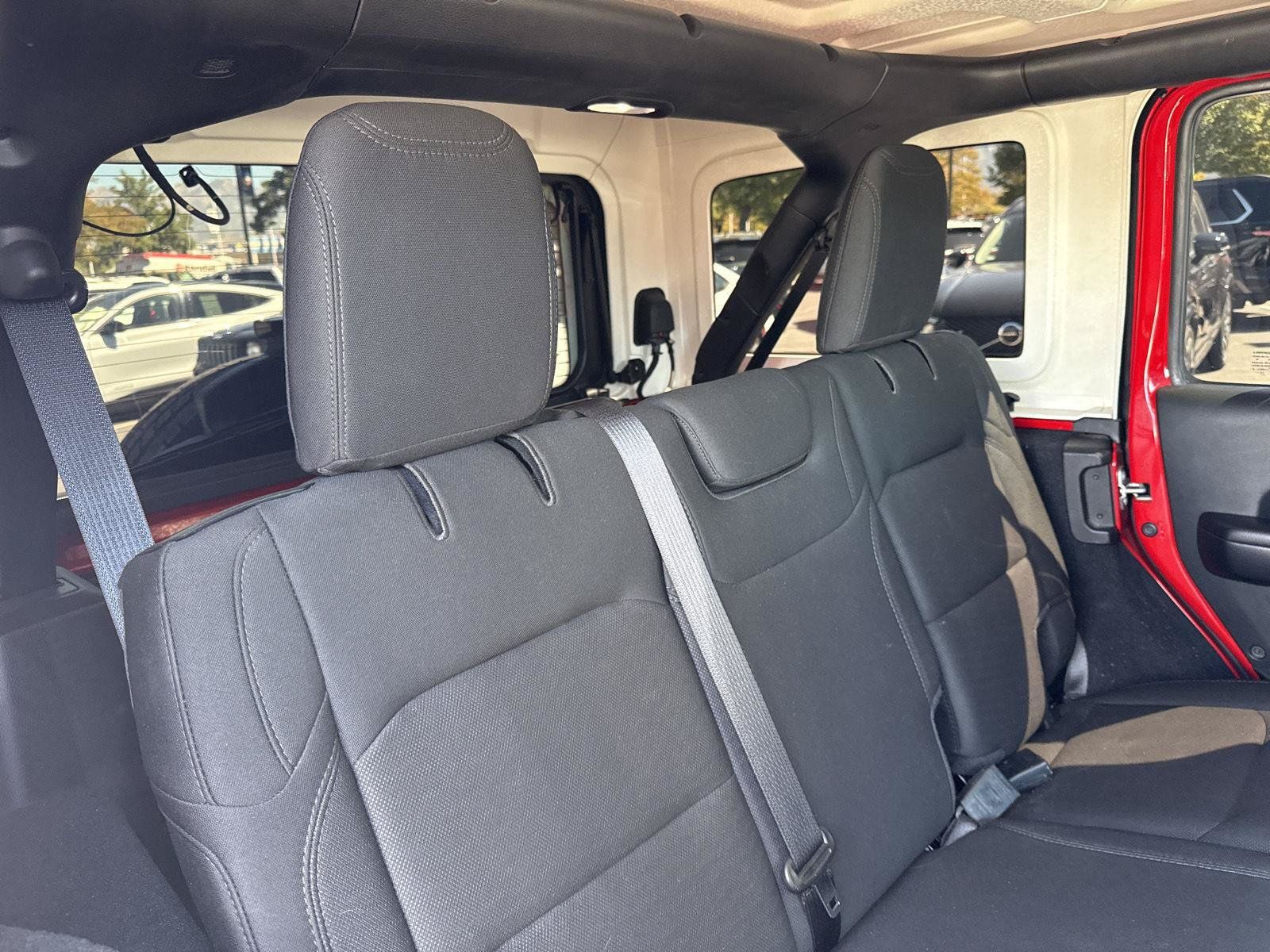 Used 2020 Jeep Wrangler Unlimited Sport S AWD/4WD image 24