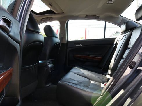 Used 2012 Honda Accord EX-L image 31