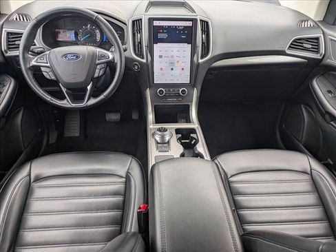 Used 2023 Ford Edge SEL AWD/4WD image 16