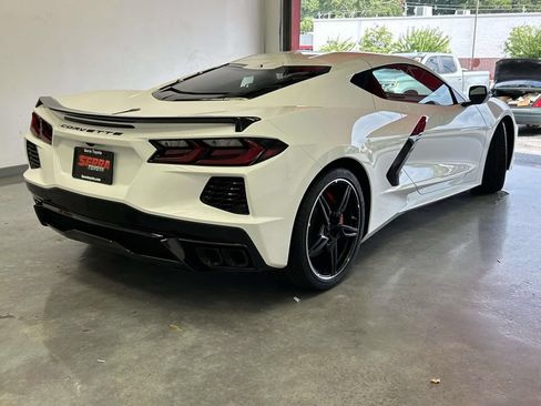 Used 2024 Chevrolet Corvette Stingray Preferred Cpe w/ 2LT RWD image 3