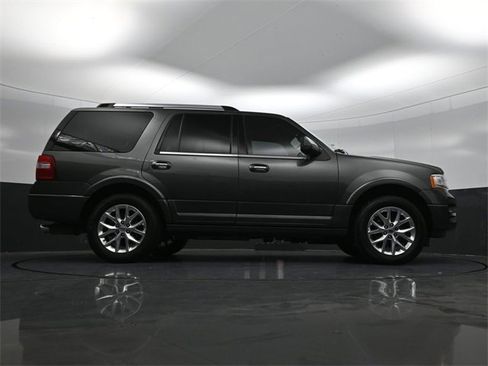 Used 2017 Ford Expedition Limited w/ Equipment Group 301A image 26