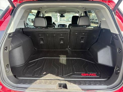 Used 2023 GMC Terrain SLT w/ LPO, Floor Liner Package AWD/4WD image 23
