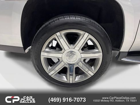 Used 2020 Cadillac Escalade ESV Luxury RWD image 48