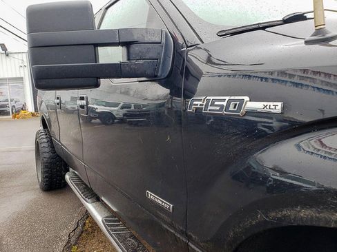 Used 2011 Ford F150 XLT w/ XTR Pkg image 30