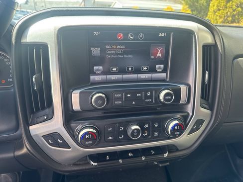 Used 2014 GMC Sierra 1500 SLE w/ SLE Value Package AWD/4WD image 17