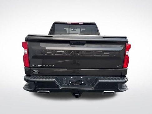 Used 2021 Chevrolet Silverado 1500 LT Trail Boss w/ Convenience Package II image 6