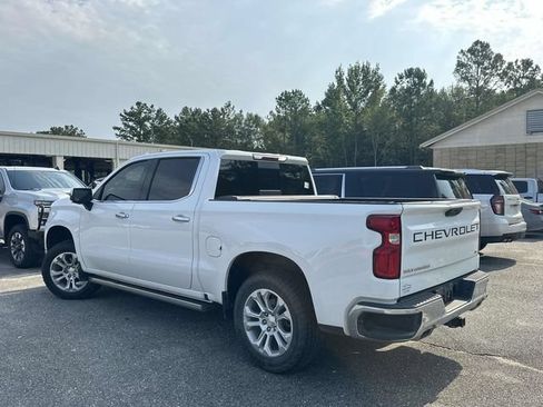 Used 2023 Chevrolet Silverado 1500 LTZ w/ LTZ Premium Package AWD/4WD image 14