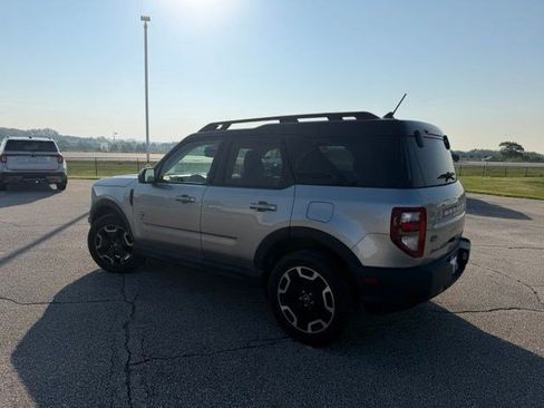 Used 2022 Ford Bronco Sport Outer Banks w/ Tech Package AWD/4WD image 11