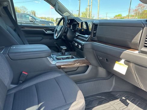 New 2026 GMC Sierra 1500 Elevation AWD/4WD image 10