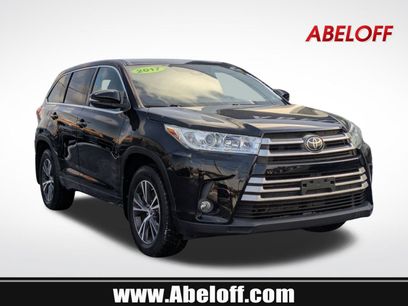 Used 2017 Toyota Highlander LE