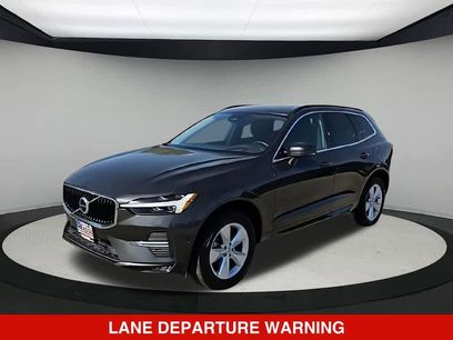 Used 2022 Volvo XC60 B5 Momentum