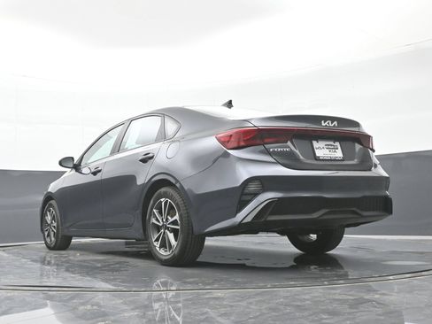 Used 2022 Kia Forte LXS FWD image 37