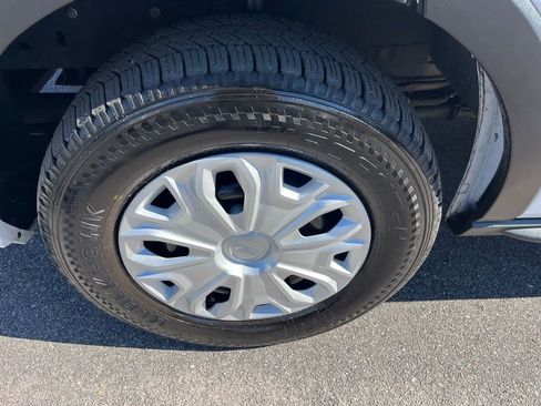 Used 2023 Ford Transit 350 XLT image 20