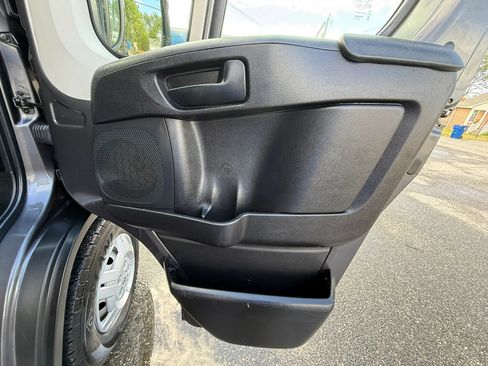 Used 2019 RAM ProMaster 2500 FWD image 32