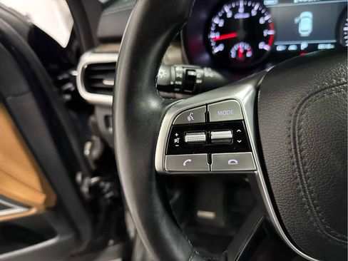 Used 2022 Kia Telluride SX w/ SX Prestige Package image 14