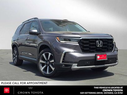 Used 2025 Honda Pilot Elite
