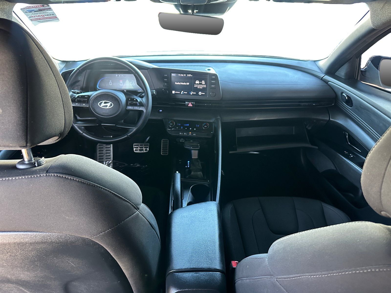 Used 2025 Hyundai Elantra Sport w/ Cargo Package FWD image 10
