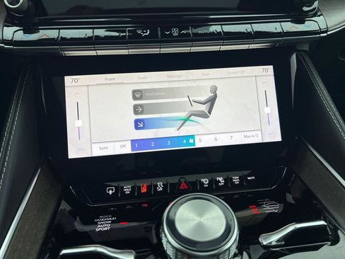 Used 2022 Jeep Grand Wagoneer Series II image 23