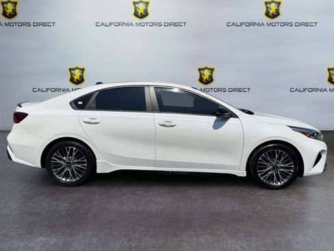 Used 2022 Kia Forte GT-Line FWD image 6