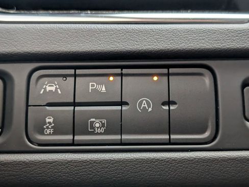 Used 2023 Chevrolet Tahoe RST w/ Luxury Package image 25