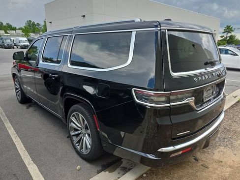 Used 2023 Jeep Grand Wagoneer L 4WD w/ Flexible Seating Group image 3