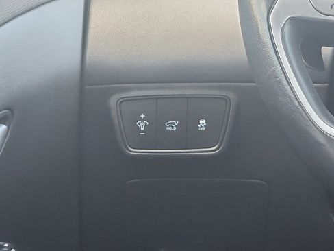 Certified 2022 Hyundai Tucson Limited w/ Winter Package image 13