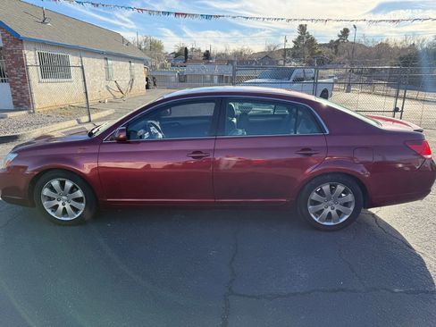 Used 2005 Toyota Avalon Touring image 5