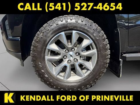 Used 2021 Chevrolet Silverado 1500 RST w/ Z71 Off-Road Package AWD/4WD image 9