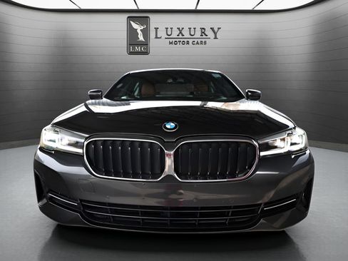 Used 2023 BMW 530i xDrive w/ Premium Package AWD/4WD image 12
