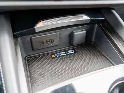 Used 2025 Buick Envision Preferred AWD/4WD image 30