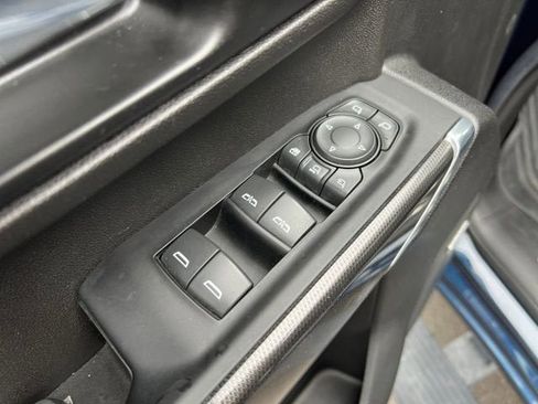 Used 2022 GMC Sierra 2500 AT4 w/ AT4 Preferred Package image 11