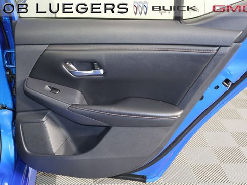 Used 2023 Nissan Sentra SR w/ Electronics Package image 15