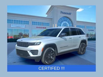Certified 2025 Jeep Grand Cherokee Altitude