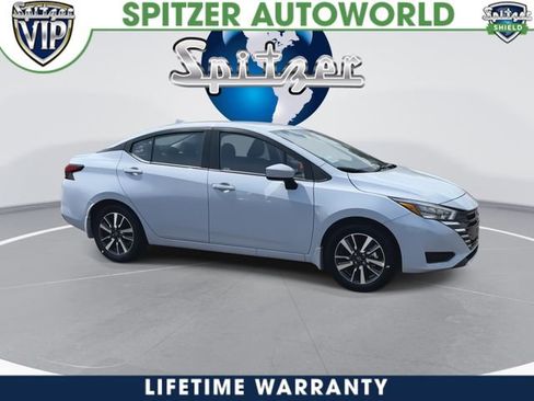 New 2025 Nissan Versa SV w/ Trunk Package FWD image 2