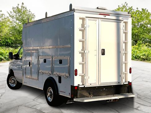 New 2026 Ford E-350 and Econoline 350 Super Duty w/ Power Equipment Group image 3