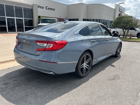 Used 2021 Honda Accord Touring image 5