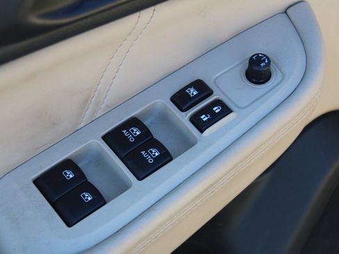 Used 2018 Subaru Outback 2.5i Limited image 17