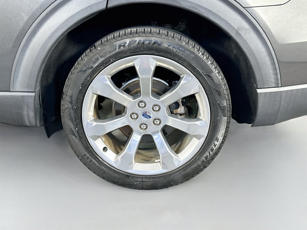 Used 2020 Ford Explorer Platinum w/ Premium Technology Package AWD/4WD image 33