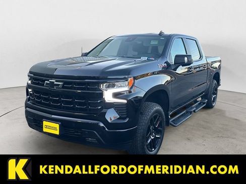 Used 2025 Chevrolet Silverado 1500 RST w/ Convenience Package II AWD/4WD image 1